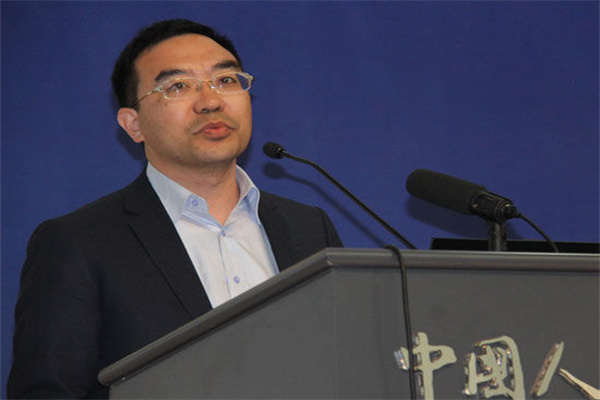 人形机器人要“风物长宜放眼量”